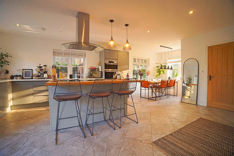 3-bed house in Boscombe