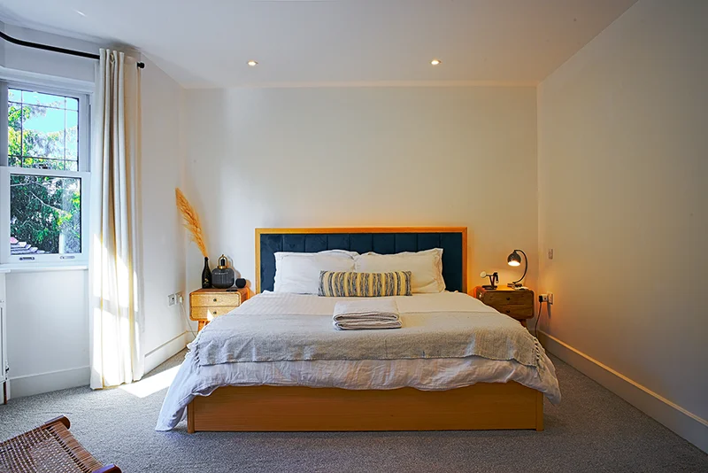 3-Bed Property Photography in Boscombe - image 5